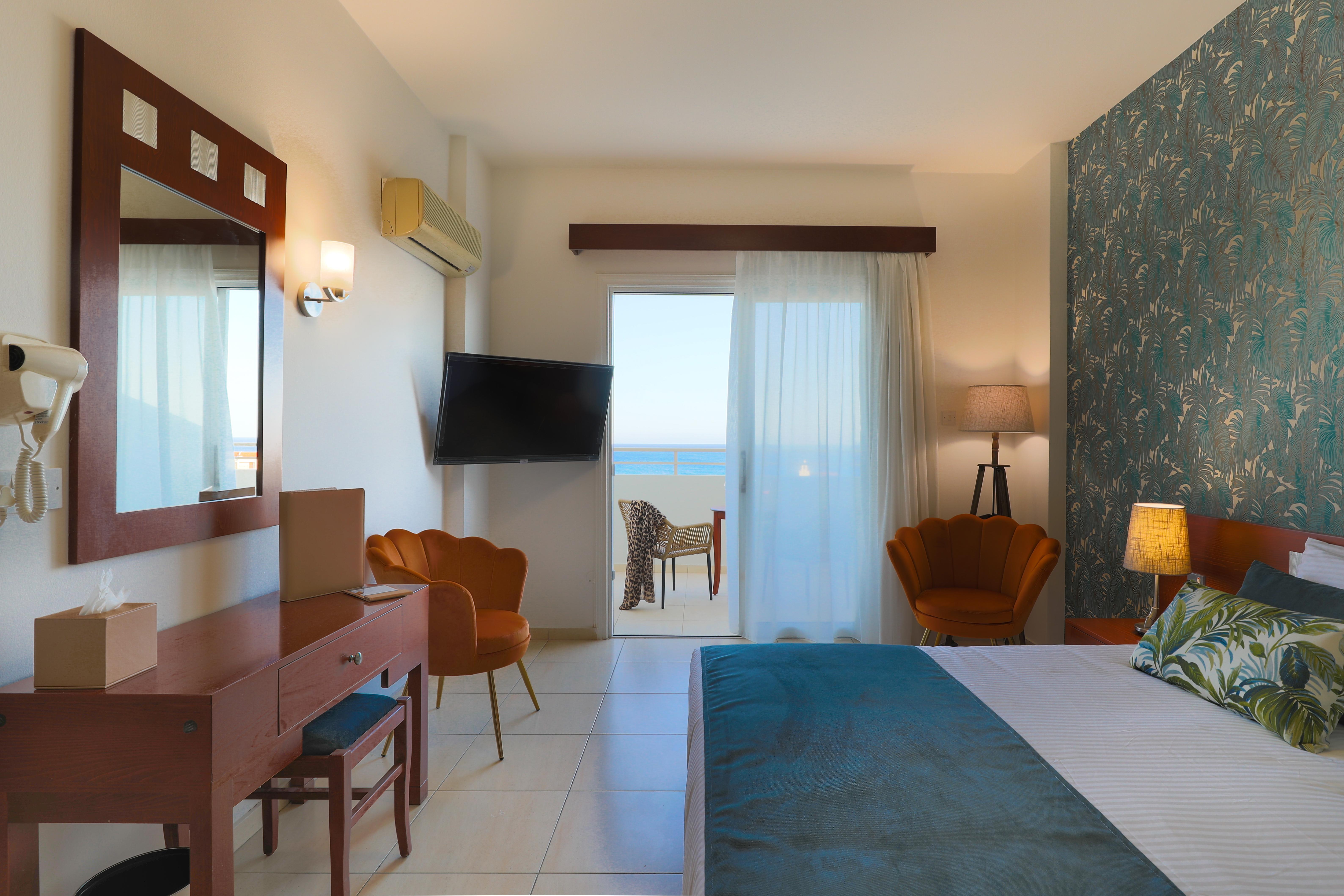 Iris Beach Hotel Protaras Ngoại thất bức ảnh
