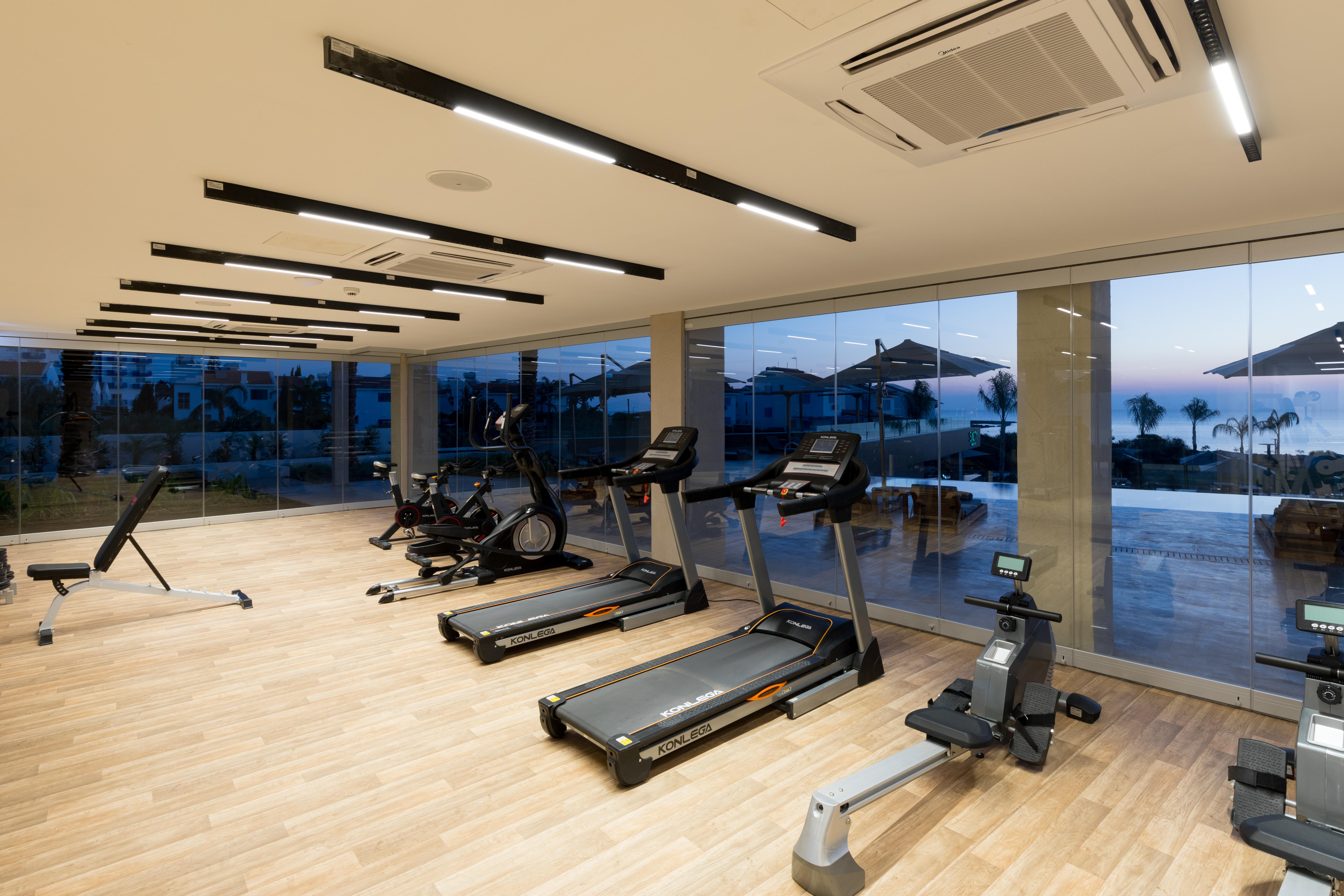 Iris Beach Hotel Protaras Ngoại thất bức ảnh