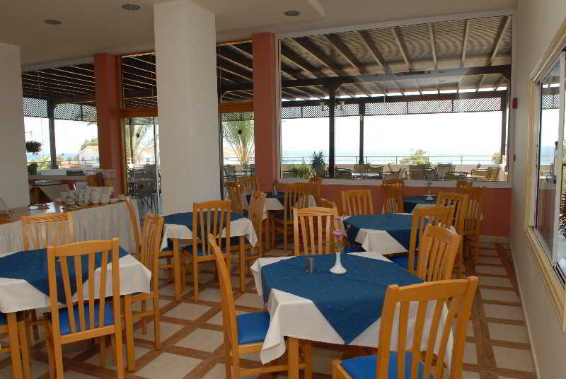 Iris Beach Hotel Protaras Ngoại thất bức ảnh